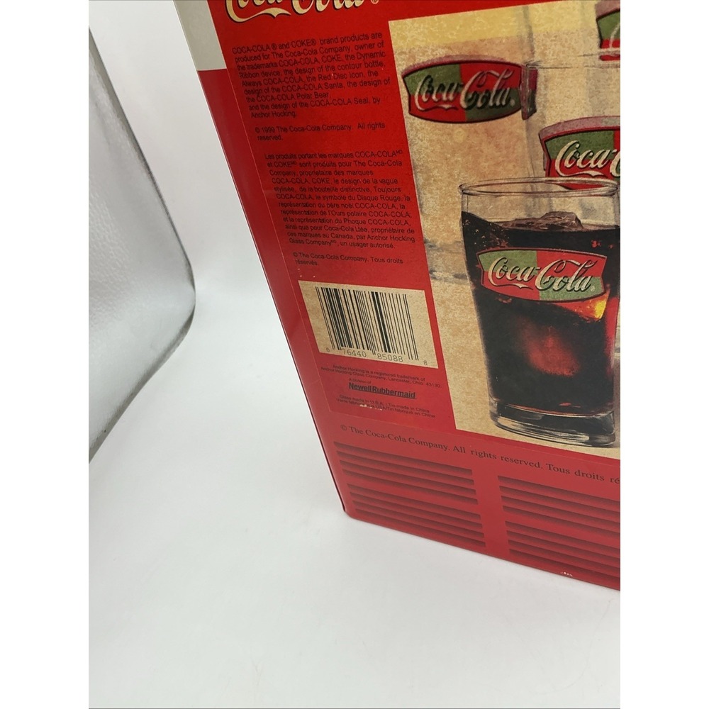 Coca Cola 1999 Coke Vending Machine Tin with 3 pc. 8 oz. Glass Set inside tin - Picture 8 of 10